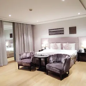 فلل فيفيندا الفندقية غرناطة 4* الرياض