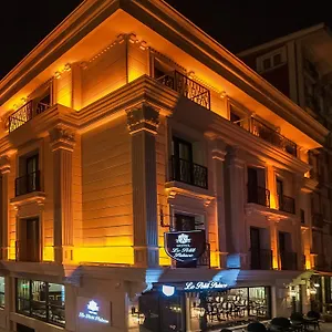 buradan rezervasyon yapın