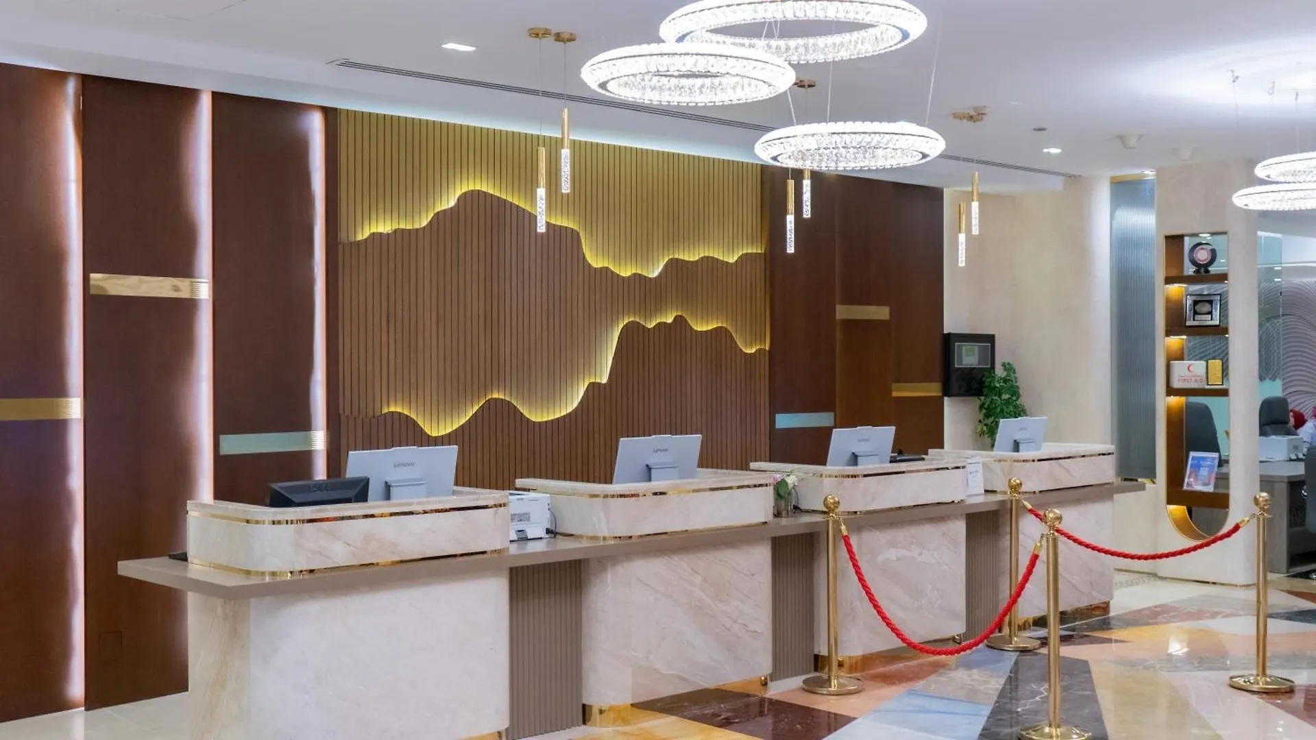 ****  فندق الصفوة البرج الأول Al Safwah Hotel First Tower 1 Mecca Saudi Arabia